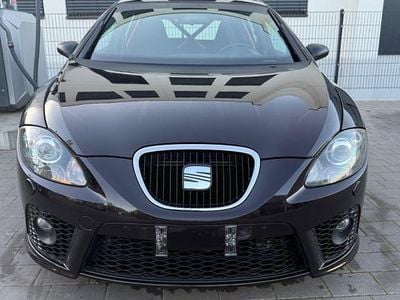 Usata Seat Leon CUPRA 241 CV (177 kW) 2007 Nero Utilitaria