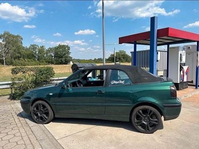 Gebraucht VW Golf Cabriolet 101 PS (74 kW) 1998 Grün Cabrio