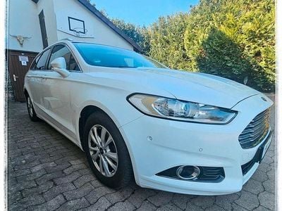 Usata Ford Mondeo 150 CV (110 kW) 2017 Bianco Station wagon