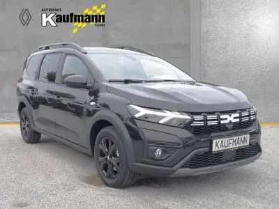 Gebraucht Dacia Jogger Extreme 110 PS (80 kW) 2023 Schwarz Van / Kleinbus