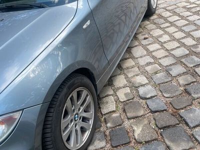 gebraucht BMW 116 i grau