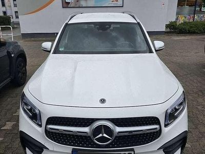 Mercedes GLB250