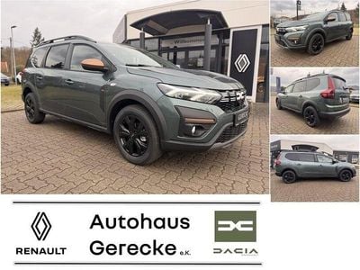Neu Dacia Jogger Extreme 110 PS (80 kW) 2025 Zedergrün Van / Kleinbus