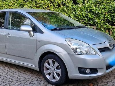 Usata Toyota Corolla Verso Executive 129 CV (94 kW) 2008 Argento Monovolume