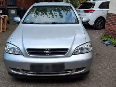 Gebraucht Opel Astra 125 PS (91 kW) 2004 Silber Coupé