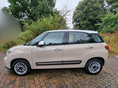 Beige Gebraucht 2013 Fiat 500L Lounge Van / Kleinbus | 4.900 € (Fairer Preis)