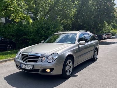 Mercedes E220
