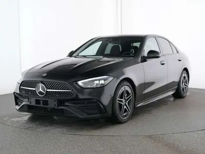Gebraucht Mercedes C180 AMG 170 PS (125 kW) 2025 Metalliclack obsidianschwarz Limousine