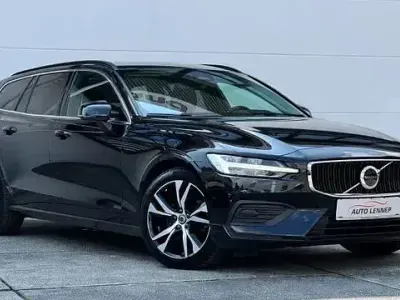 Gebraucht Volvo V60 Core 197 PS (144 kW) 2023 Schwarz Kombi