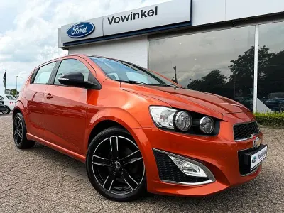 Gebraucht Chevrolet Aveo 140 PS (102 kW) 2014 Orange Limousine
