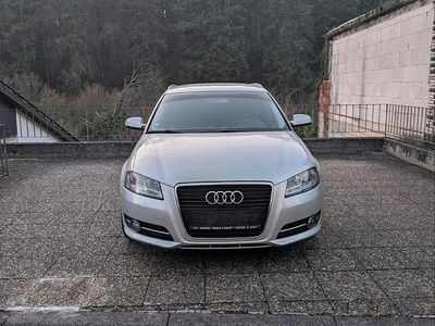 Grau Gebraucht 2011 Audi A3 Kombi | 7.999 € (Teuer)