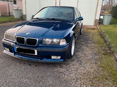 Second-hand BMW 323 M Sport 170 CP (125 kW) 1998 Albastru Berlinǎ