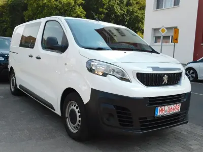 Gebraucht Peugeot Expert 95 PS (69 kW) 2019 Weiß Van