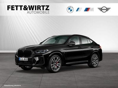 Gebraucht BMW X4 M Sport 190 PS (139 kW) 2023 Saphirschwarz SUV