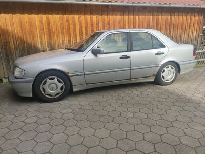 gebraucht Mercedes C180 Esprit mit AHK