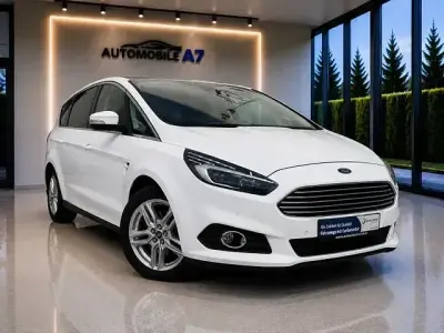 Gebraucht Ford S-MAX Titanium 239 PS (175 kW) 2018 Weiß Van / Kleinbus
