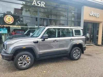 Neu Baic BJ40 234 PS (172 kW) 2025 Grau SUV