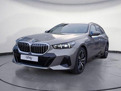 Grau Neu 2026 BMW 520 Kombi | 67.650 € (Fairer Preis)