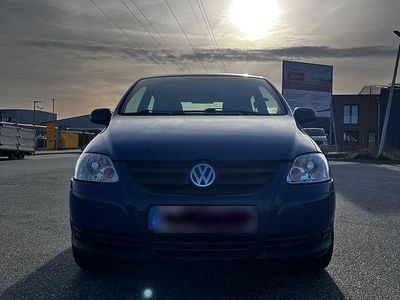 Gebraucht VW Fox 55 PS (40 kW) 2007 Blau Kleinwagen