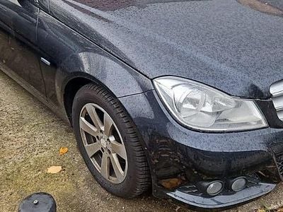 Mercedes C180