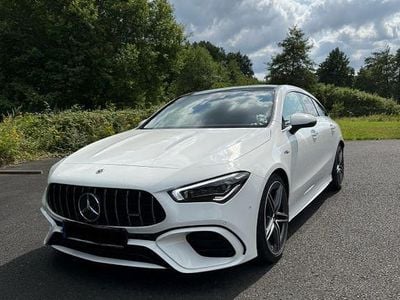 Mercedes CLA45 AMG Shooting Brake