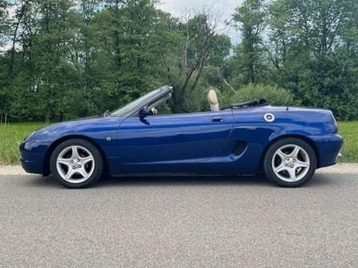 MG F