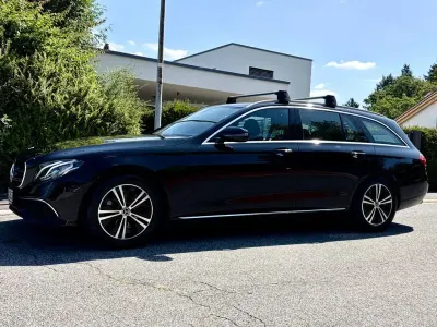 Gebraucht Mercedes E200 160 PS (117 kW) 2019 Schwarz Limousine