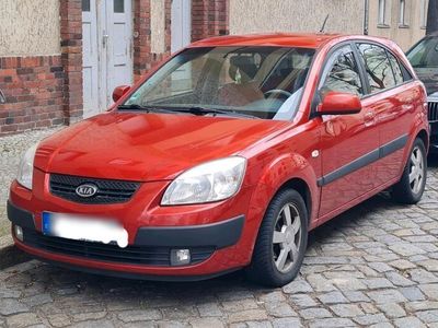 gebraucht Kia Rio Automatik mit TÙV