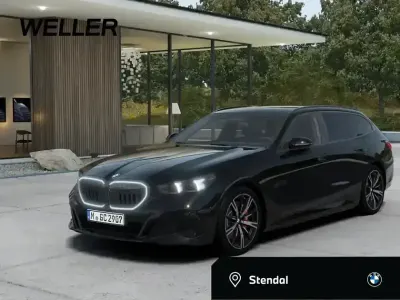 Neu BMW 540 Comfort Edition 303 PS (222 kW) 2026 Saphirschwarz (schwarz) Kombi