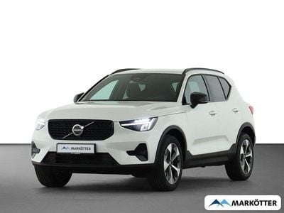 Neu Volvo XC40 Plus 163 PS (119 kW) 2026 Weiss SUV