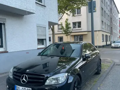 Gebraucht Mercedes 350 Avantgarde 264 PS (194 kW) 2009 Schwarz Limousine