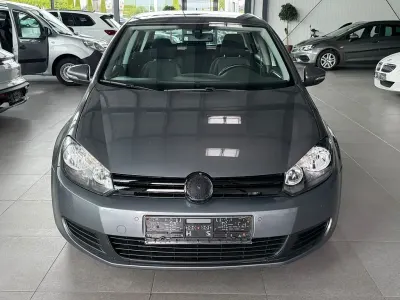 Gebraucht VW Golf VI Comfortline 122 PS (89 kW) 2009 Grau Kleinwagen