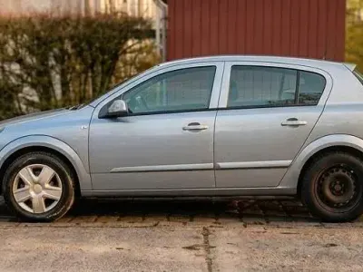 Gebraucht Opel Astra 125 PS (91 kW) 2004 Grau Limousine