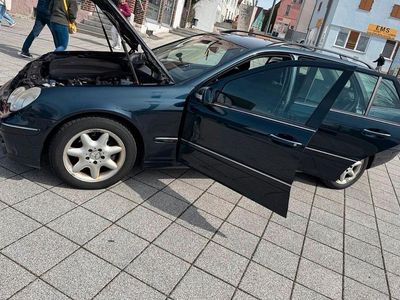 Gebraucht Mercedes C220 150 PS (110 kW) 2004 Blau Kombi