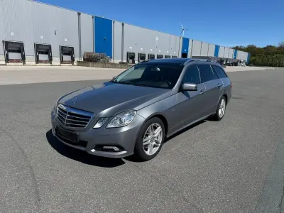 Usata Mercedes E350 Avantgarde 231 CV (169 kW) 2010 Argento Berlina