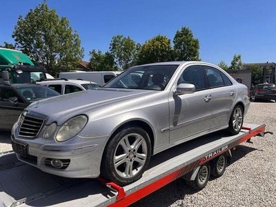 Mercedes E320