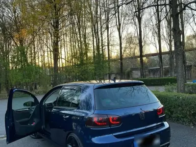 Gebraucht VW Golf VI GTI 122 PS (89 kW) 2009 Blau Kleinwagen