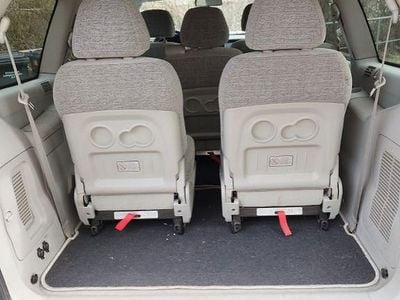 Gebraucht Hyundai Trajet GLS 140 PS (102 kW) 2006 Rot Van / Kleinbus