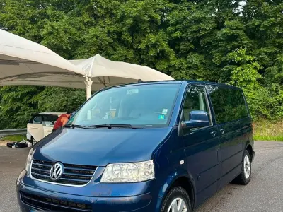 Gebraucht VW Multivan 174 PS (127 kW) 2004 Blau Van / Kleinbus