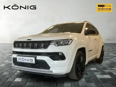 Käytetty Jeep Compass 131 HP (96 kW) 2023 Valkoinen Katumaasturi