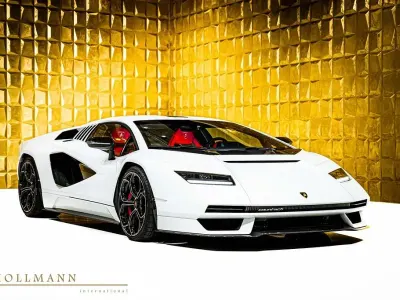 Nuova Lamborghini Countach 814 CV (598 kW) 2026 Bianco Coupé