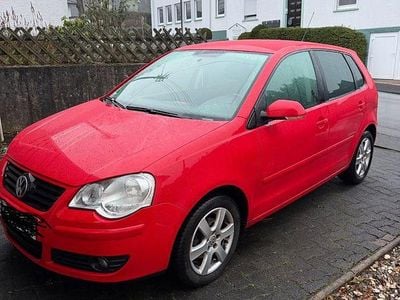 Rot Gebraucht 2009 VW Polo Trendline Limousine | 2.950 € (Guter Preis)