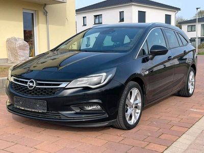 gebraucht Opel Astra 1.6CDTI Sports Tourer+ PDC/AHK/LED/SHZ/LHZ