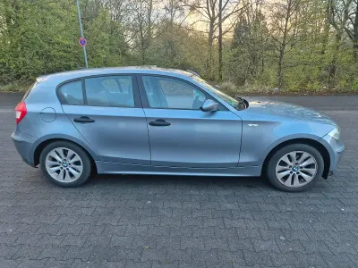 Usata BMW 116 115 CV (84 kW) 2005 Blu Utilitaria