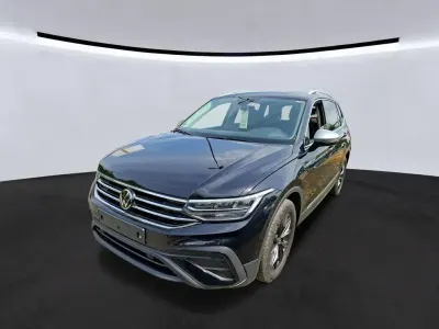 Gebraucht VW Tiguan Allspace Life 150 PS (110 kW) 2022 Schwarz SUV