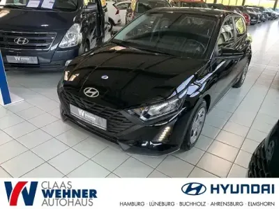 Gebraucht Hyundai i20 Select 79 PS (58 kW) 2025 Schwarz Kleinwagen