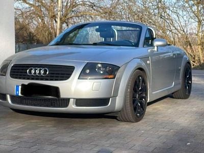 Gebraucht Audi TT Roadster Sport 179 PS (131 kW) 2000 Silber Cabrio