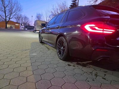Gebraucht BMW 525 M Sport 231 PS (169 kW) 2017 Schwarz Kombi