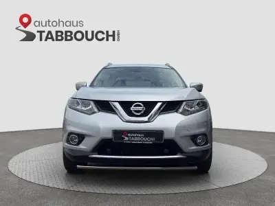Gebraucht Nissan X-Trail Tekna 163 PS (119 kW) 2018 Silber SUV