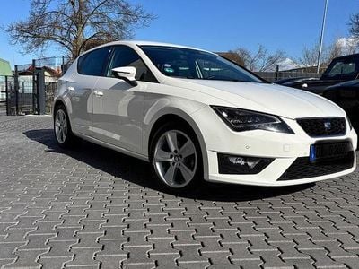 Gebraucht Seat Leon FR 125 PS (91 kW) 2016 Weiß Limousine